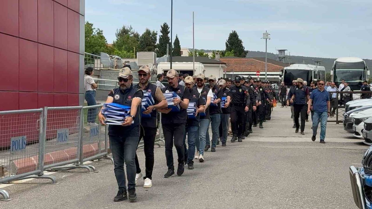 GAZİANTEP MERKEZLİ 47 İLDE FETÖ'NÜN GÜNCEL YAPILANMASINA YÖNELİK DÜZENLENEN OPERASYONDA...