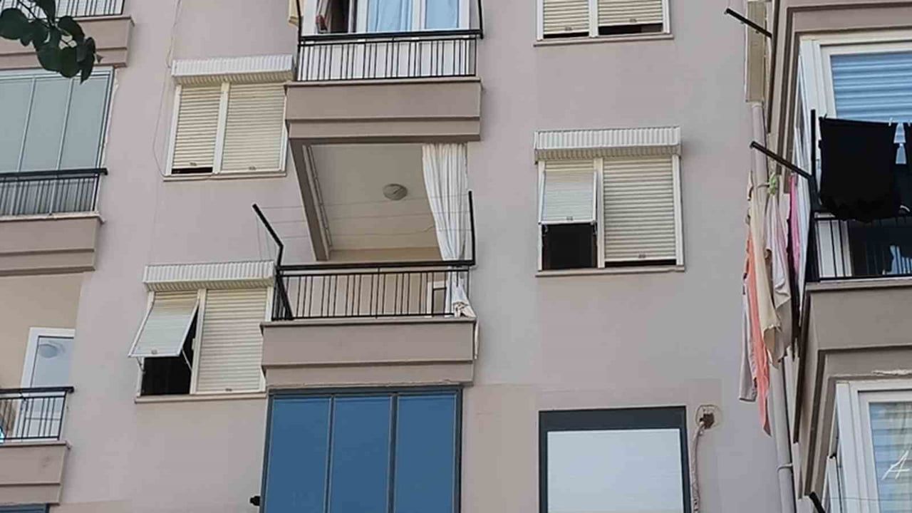 ANTALYA’DA 80’Lİ YAŞLARDA ANNE İLE 60’LI YAŞLARDAKİ KIZI AYNI EVDE ÖLÜ BULUNDU.