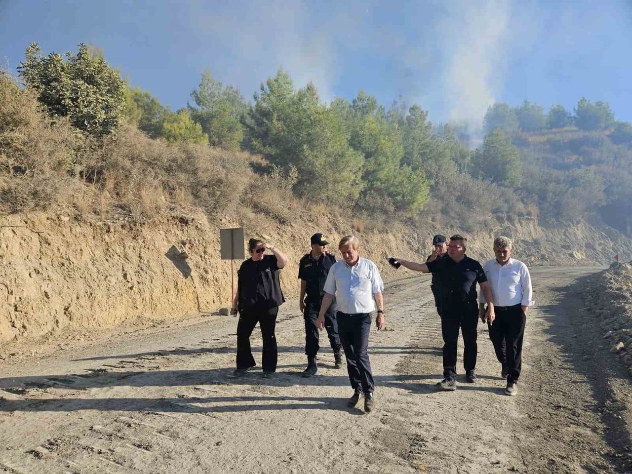 SERİK KAYMAKAMI DR. CEMAL ŞAHİN, ANTALYA VALİ YARDIMCILARI MUSTAFA HULUSİ ARAT VE TAHSİN AKSU...