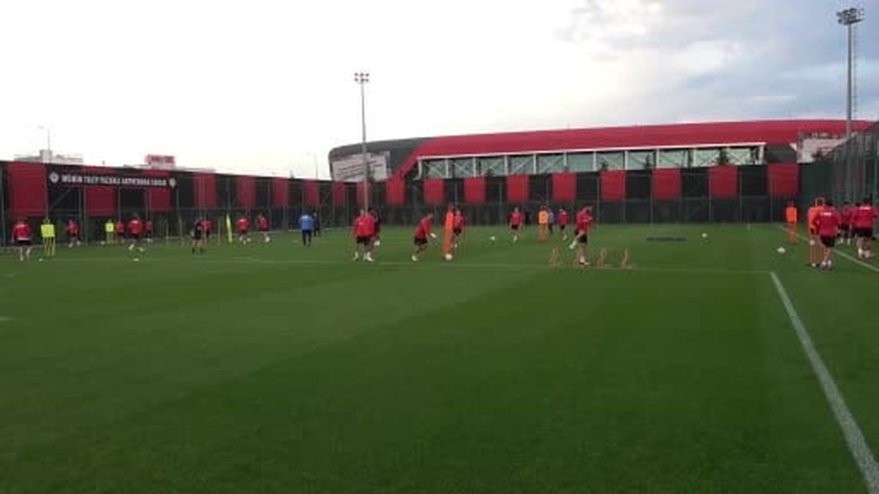 Çorum FK Teknik Direktörü Burak Yılmaz, Gaziantep FK maçı öncesi yaptığı açıklamada, "İyi bir...