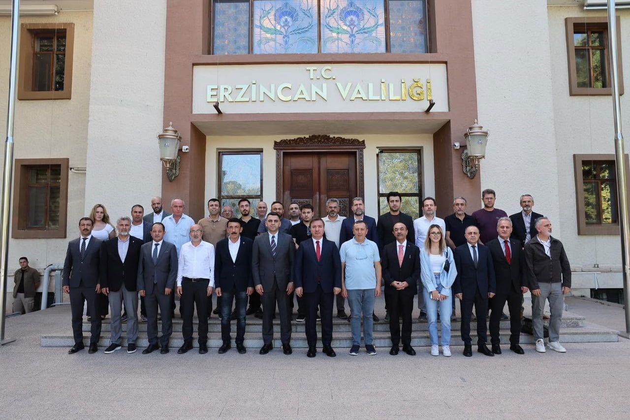 ERZİNCAN VALİSİ HAMZA AYDOĞDU BAŞKANLIĞINDA, KENTTE TURİZM VE KONAKLAMA SEKTÖRÜNÜN MEVCUT...
