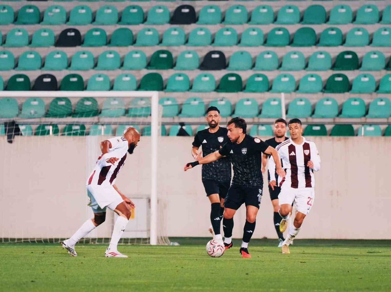 TRENDYOL 1. LİG'İN 9. HAFTA MAÇINDA VANSPOR FK, KONUK ETTİĞİ BANDIRMASPOR’A 2-0 MAĞLUP...