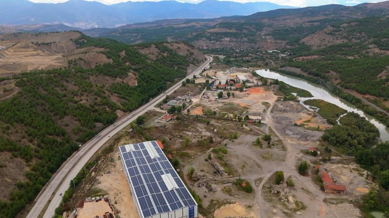KARABÜK BELEDİYE BAŞKANI ÖZKAN ÇETİNKAYA, KENTTE ÜRETİM VE TİCARET POTANSİYELİNİ ARTIRMAK AMACIYLA...