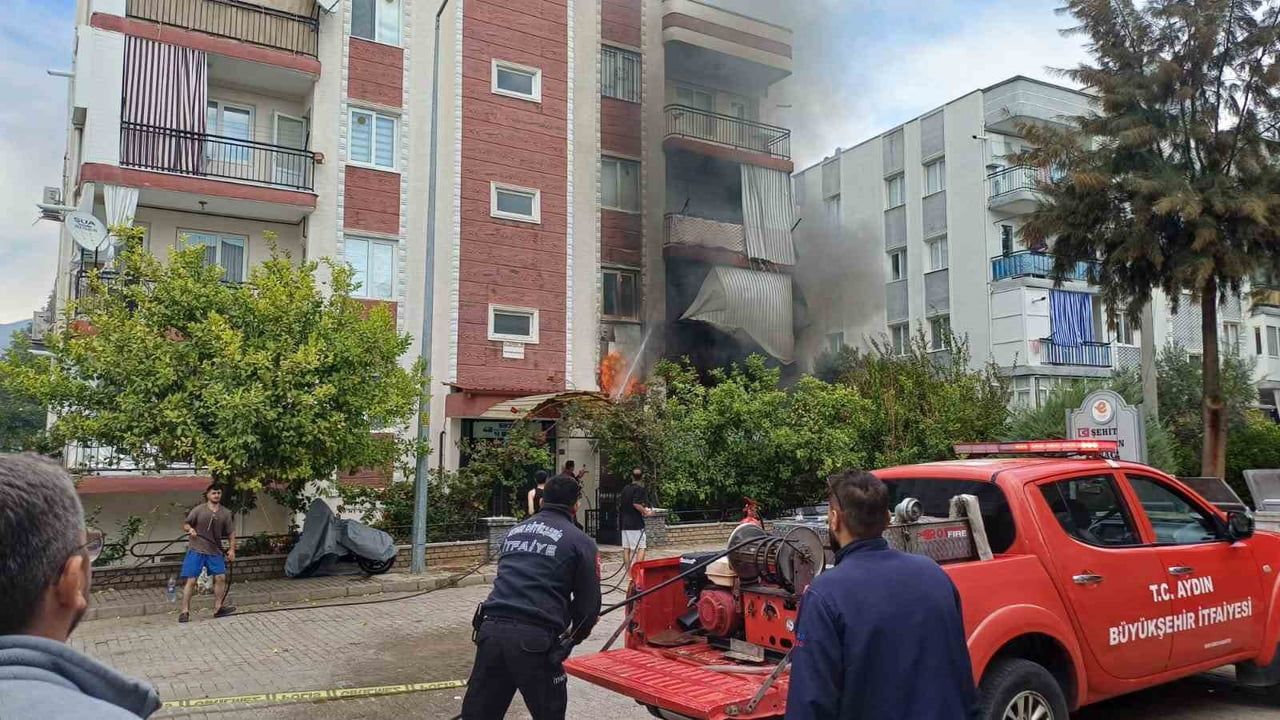 AYDIN’DA EV YANGINI