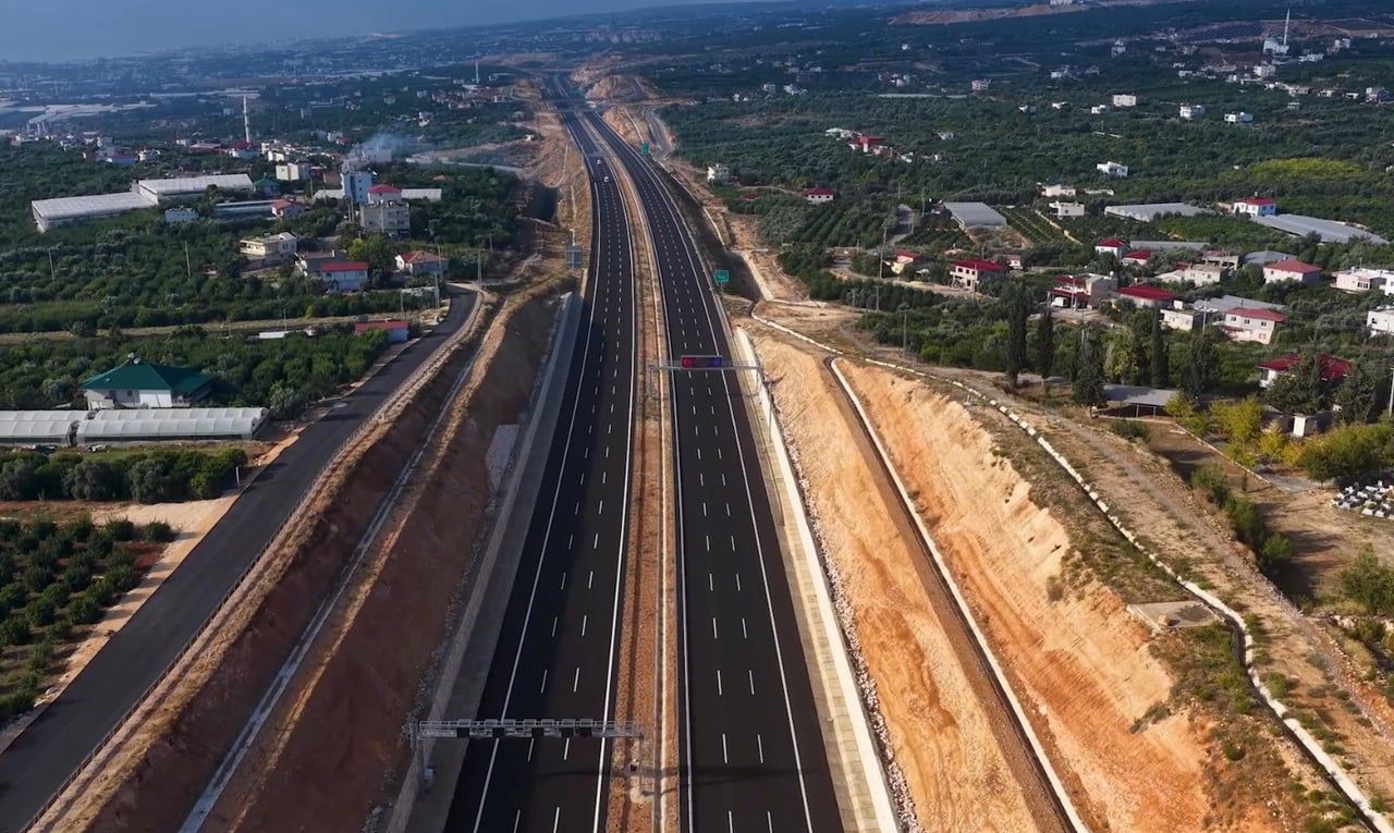 ULAŞTIRMA VE ALTYAPI BAKANI ABDULKADİR URALOĞLU, ÇEŞMELİ-KIZKALESİ OTOYOLU HAKKINDA, "OTOYOLUMUZU...