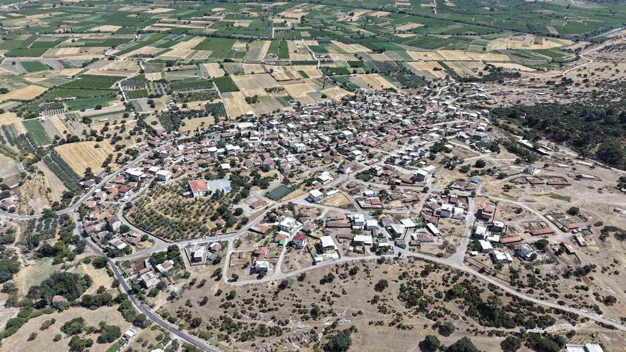 MANİSA’NIN YUNUSEMRE İLÇESİNE BAĞLI YAĞCILAR MAHALLESİ’NDE İÇME SUYU HATTI BULUNMAYAN BÖLGE, YENİ...