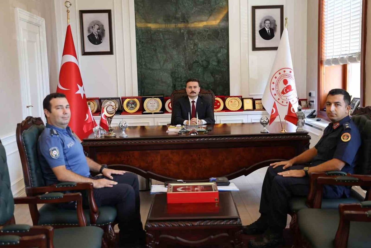 ÇANAKKALE'NİN GÖKÇEADA İLÇESİNDE KAYMAKAM OSMAN ACAR BAŞKANLIĞINDA İLÇE GÜVENLİK VE ASAYİŞ...