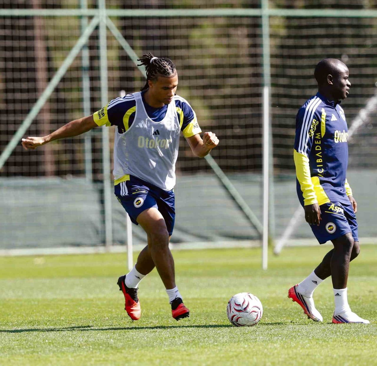 FENERBAHÇE, TRENDYOL SÜPER LİG’İN 7. HAFTASINDA DEPLASMANDA ÇAYKUR RİZESPOR İLE OYNAYACAĞI MAÇIN...