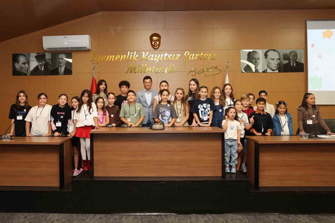 MARMARİS’TE ÇOCUK MECLİSİ İLK TOPLANTISINI YAPTI