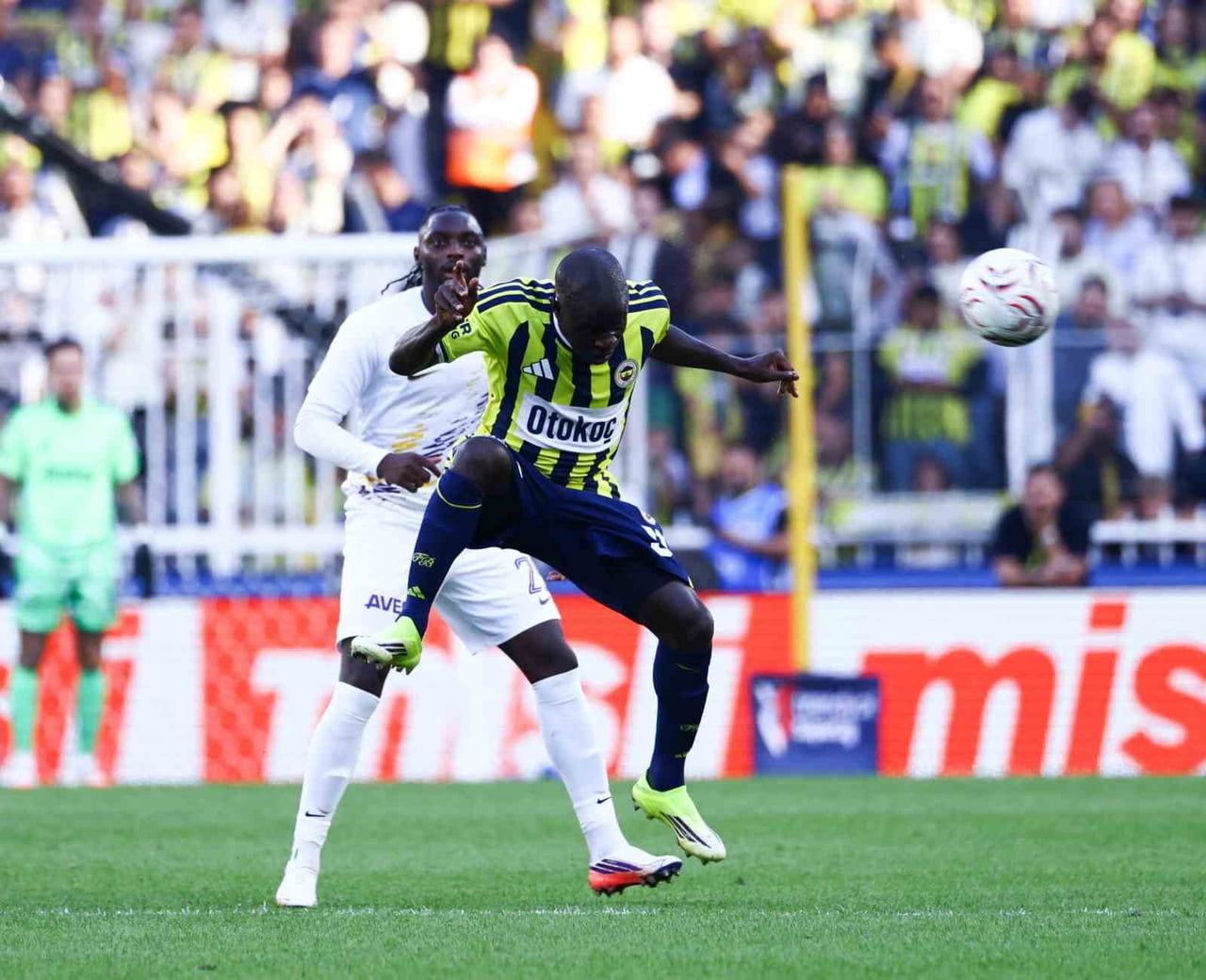 TRENDYOL SÜPER LİG’İN 6. HAFTASINDA FENERBAHÇE, EVİNDE EYÜPSPOR İLE KARŞILAŞIYOR. MÜCADELENİN İLK...