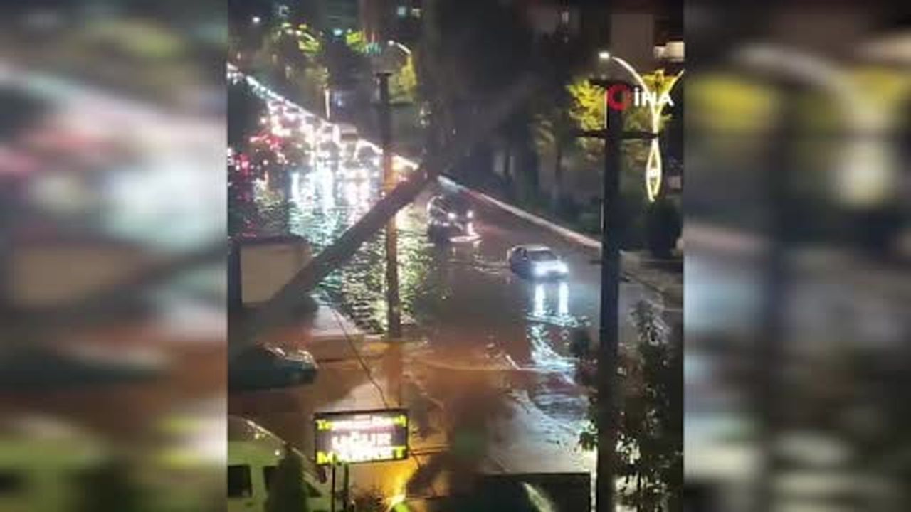 Ankara'da yağış sonrası araçlar yolda kaldı