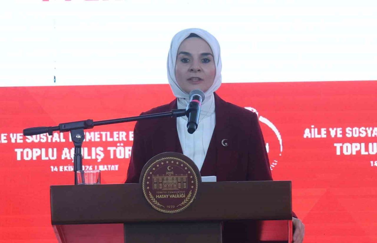 AİLE VE SOSYAL HİZMETLER BAKANI MAHİNUR ÖZDEMİR GÖKTAŞ