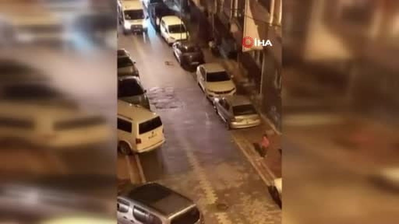 Aracını park ederken yayaya çarptı: 1 yaralı