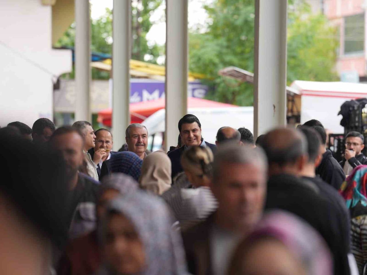 ŞEHİTKAMİL BELEDİYE BAŞKANI UMUT YILMAZ, MAHALLE ZİYARETLERİ KAPSAMINDA PİRSULTAN VE ÖZGÜRLÜK...