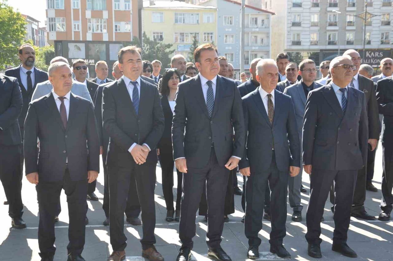 KARS’TA 56 BİN 863 ÖĞRENCİ VE 4 BİN 89 ÖĞRETMEN İÇİN YENİ EĞİTİM YILI...