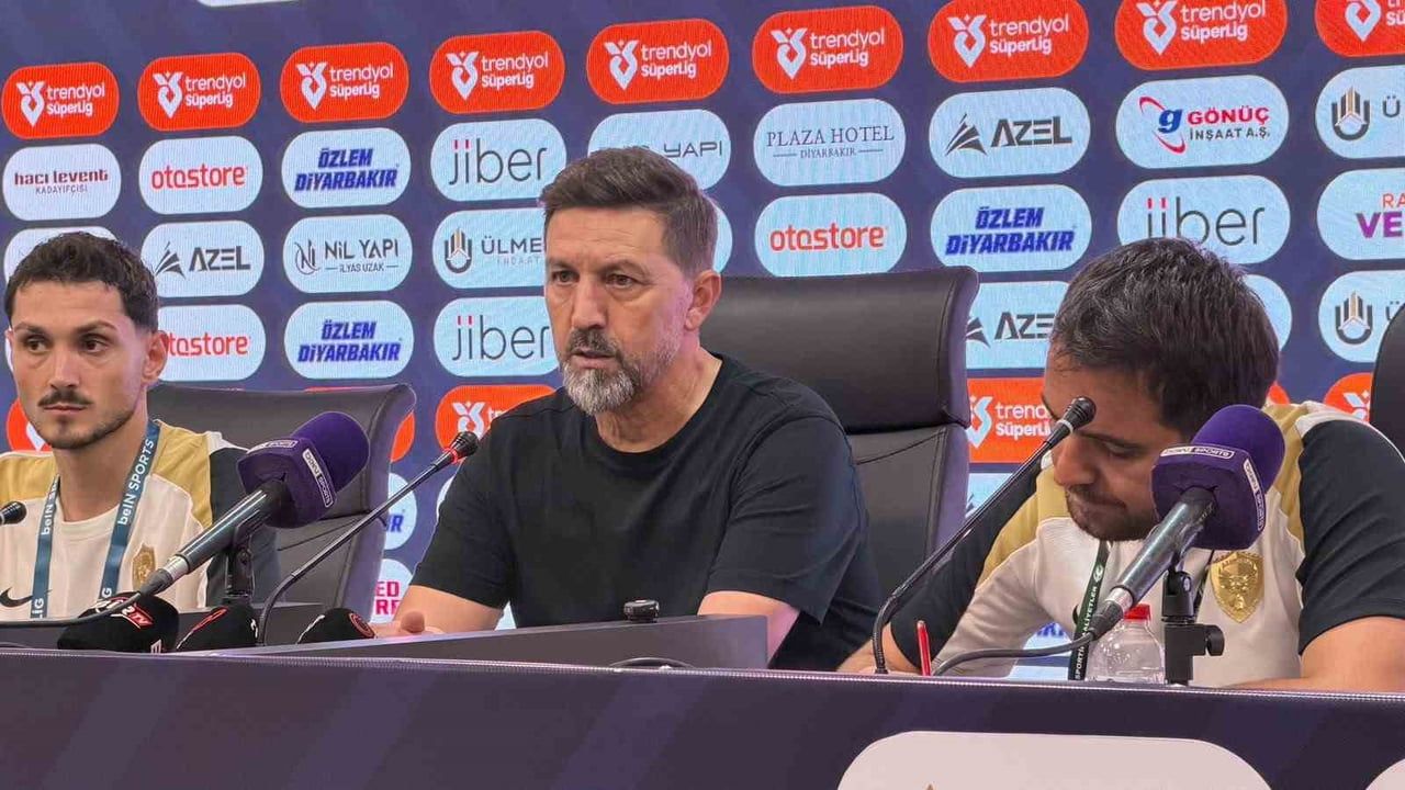 AMED SPORTİF FAALİYETLER TEKNİK DİREKTÖRÜ BESNİK HASİ, KONYASPOR MAÇININ ARDINDAN, "GALİBİYETİ HAK...