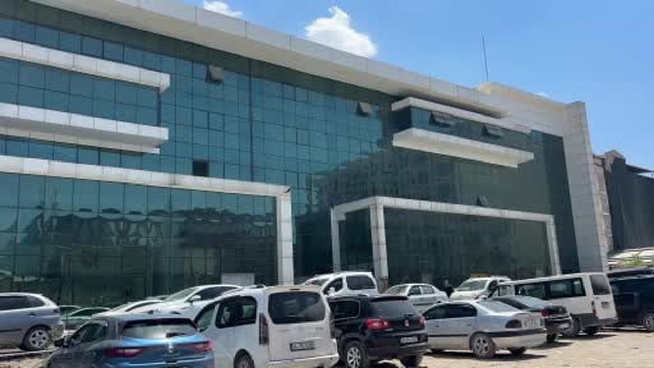 Van Büyükşehir Belediyesinin milyonluk yatırımı yılan hikayesine döndü