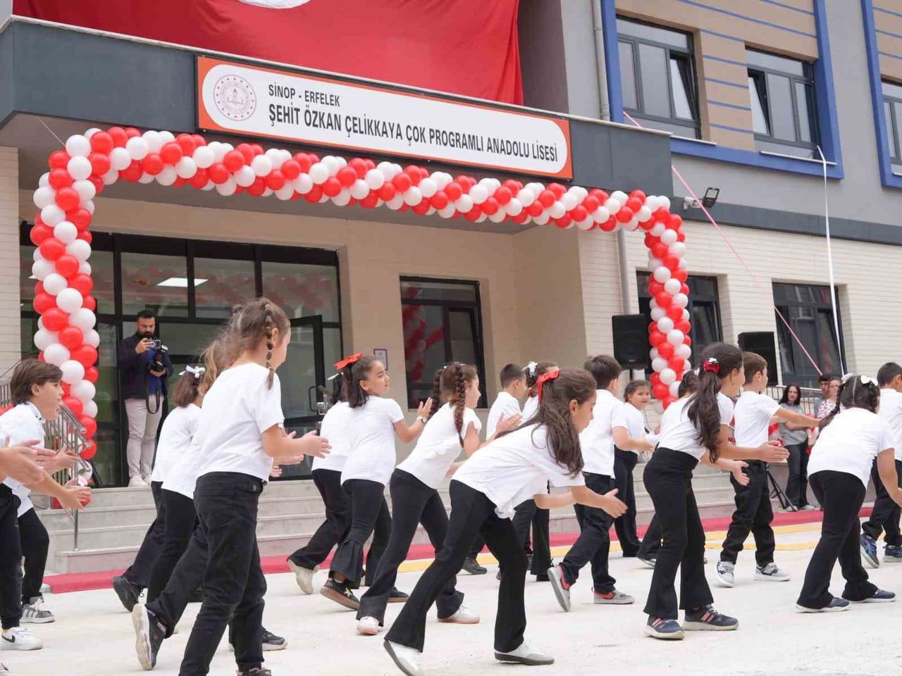 SİNOP’UN ERFELEK İLÇESİNDE YAPIMI TAMAMLANAN ŞEHİT ÖZKAN ÇELİKKAYA ÇOK PROGRAMLI ANADOLU LİSESİ...