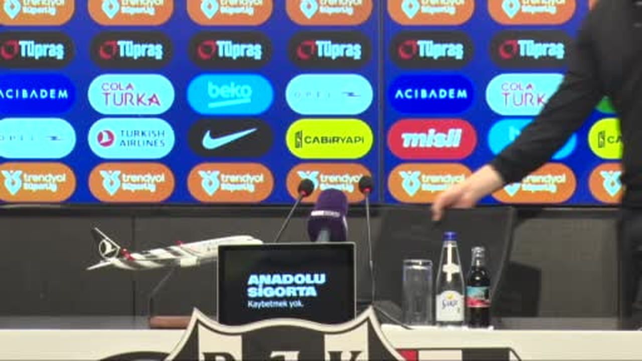İstanbul Başakşehir Teknik Direktörü Nuri Şahin, Beşiktaş karşısında bireysel hatalardan kaynaklı...