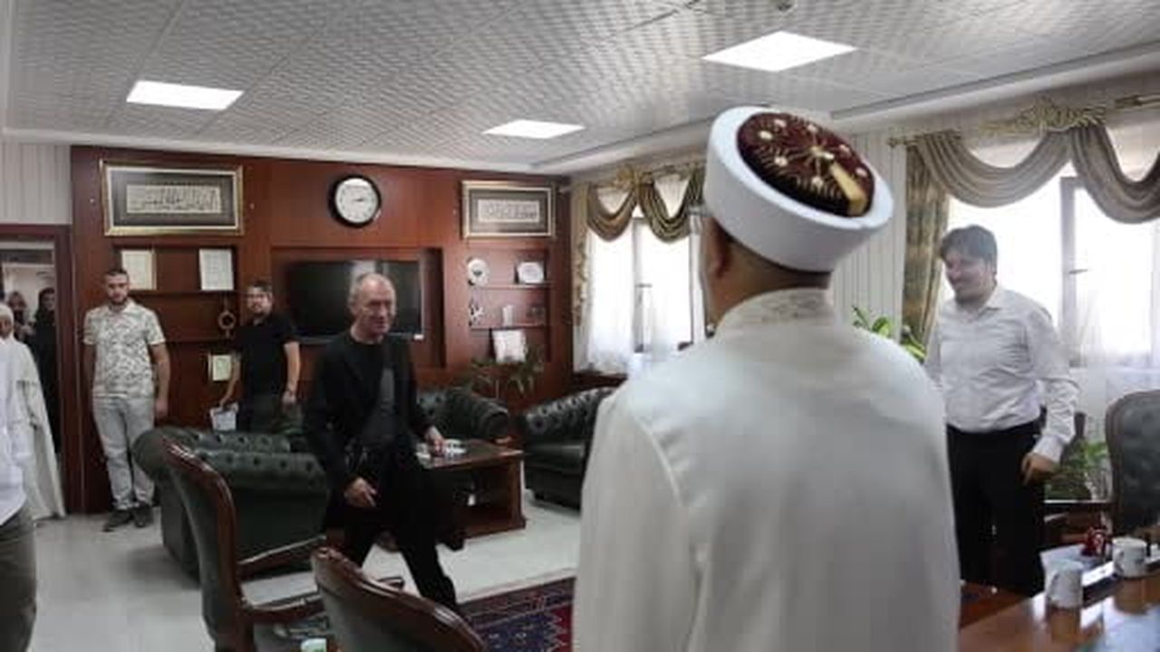 Alman vatandaşı Marko İslam’ı seçti, yeni adı Muhammet oldu