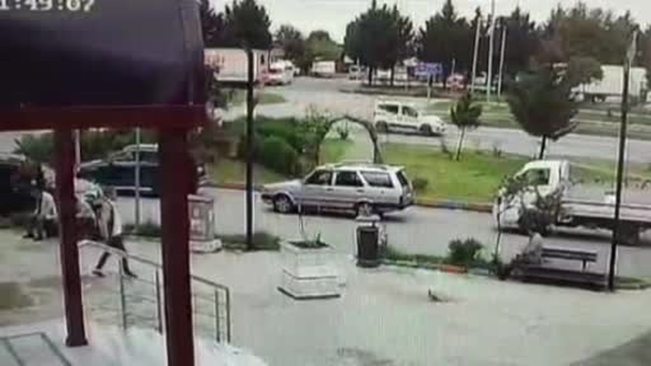 Giresun’da 4 kişinin yaralandığı kazada can pazarı: Kaza anı kamerada