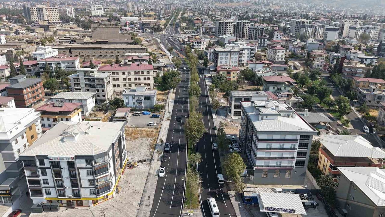 KAHRAMANMARAŞ BÜYÜKŞEHİR BELEDİYESİ TARAFINDAN DULKADİROĞLU İLÇESİ BAHÇELİEVLER MAHALLESİ’NDE...