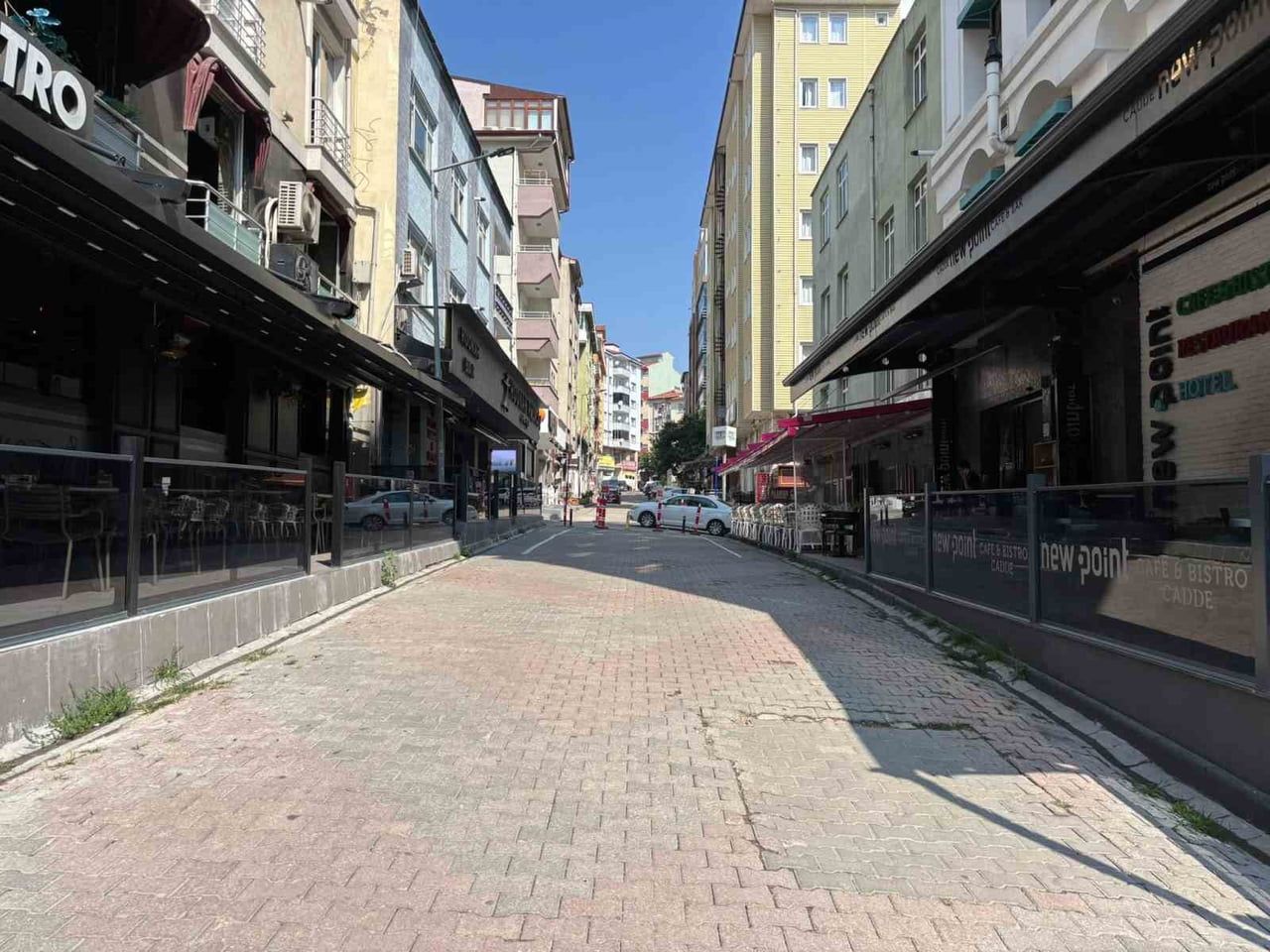 EMNİYETTEN CAFELER SOKAĞINDA SIKI DENETİM