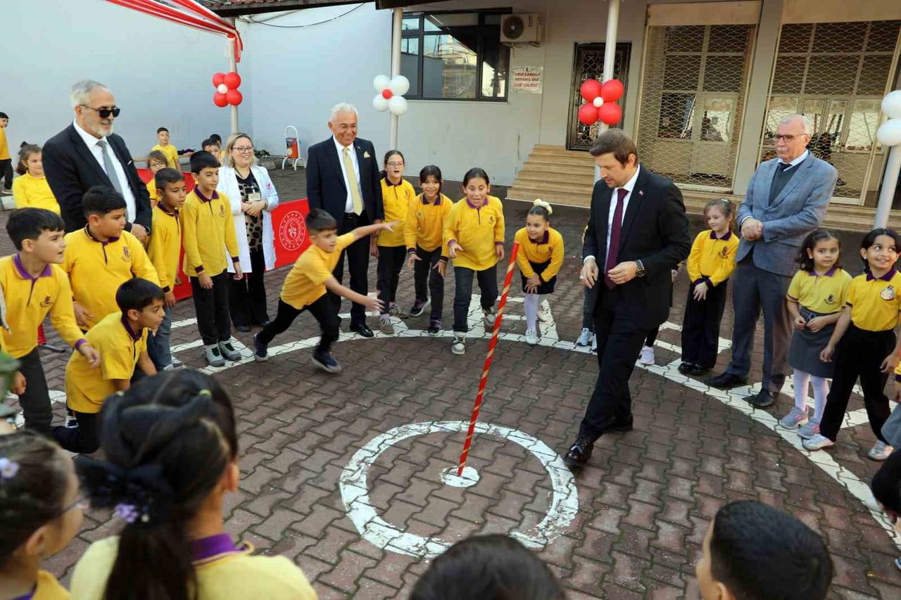 MİLLİ EĞİTİM BAKANLIĞI TARAFINDAN TÜRKİYE YÜZYILI MAARİF MODELİ KAPSAMINDA HAZIRLANAN "MAARİFİN...