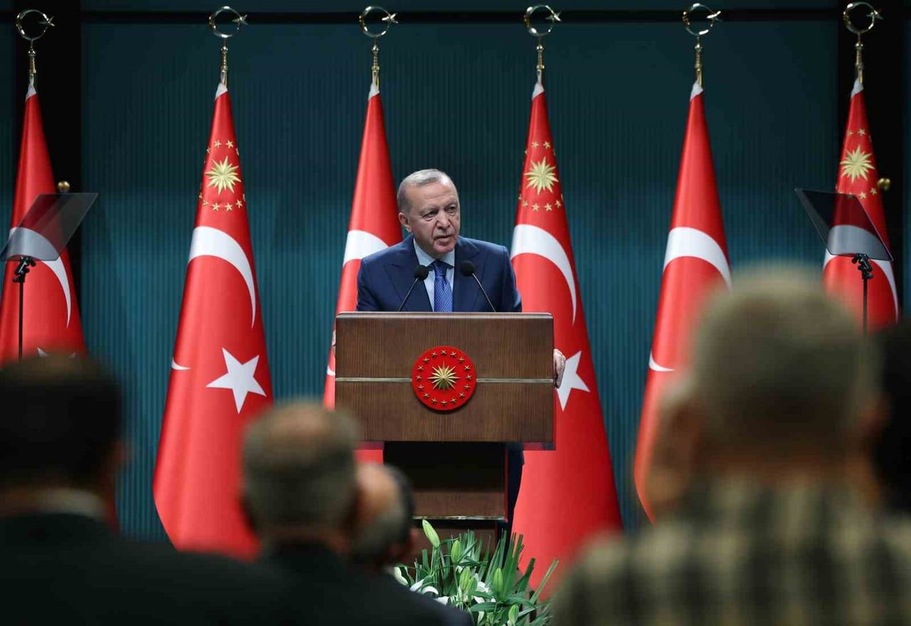 CUMHURBAŞKANI ERDOĞAN, CUMHURBAŞKANLIĞI KÜLLİYESİNDE GERÇEKLEŞTİRİLEN KABİNE TOPLANTISI SONRASINDA...