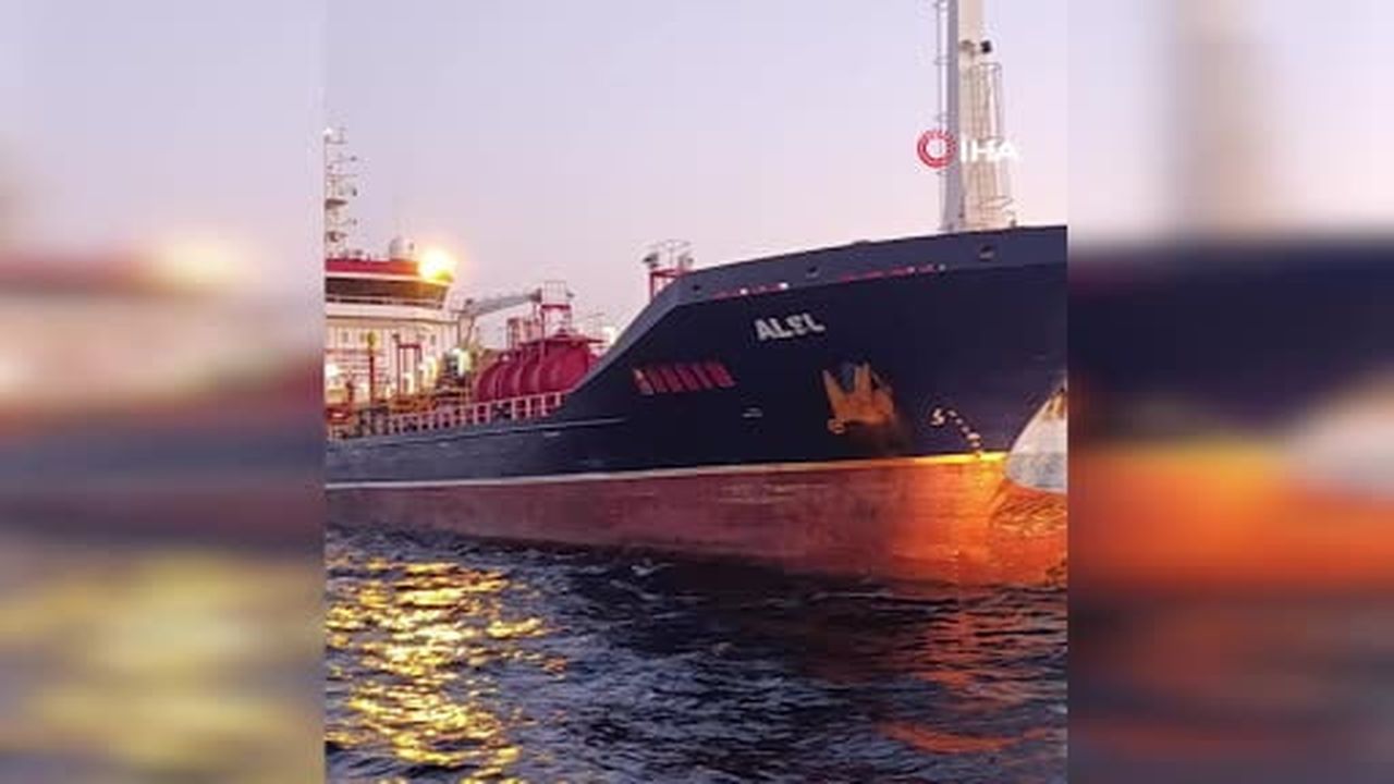 Silivri açıklarında iki ticari gemi çarpıştı, ekiplerin çalışmaları sürüyor