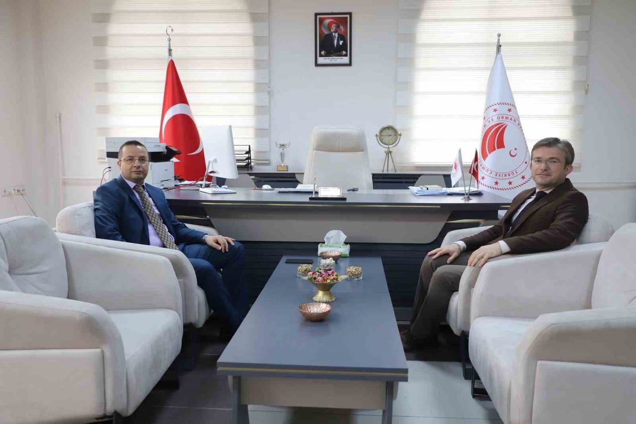 CİZRE KAYMAKAMI AHMET VEZİR BAYCAR, İLÇE TARIM VE ORMAN MÜDÜRÜ OSMAN FINDIK İLE BİRARAYA GELEREK...