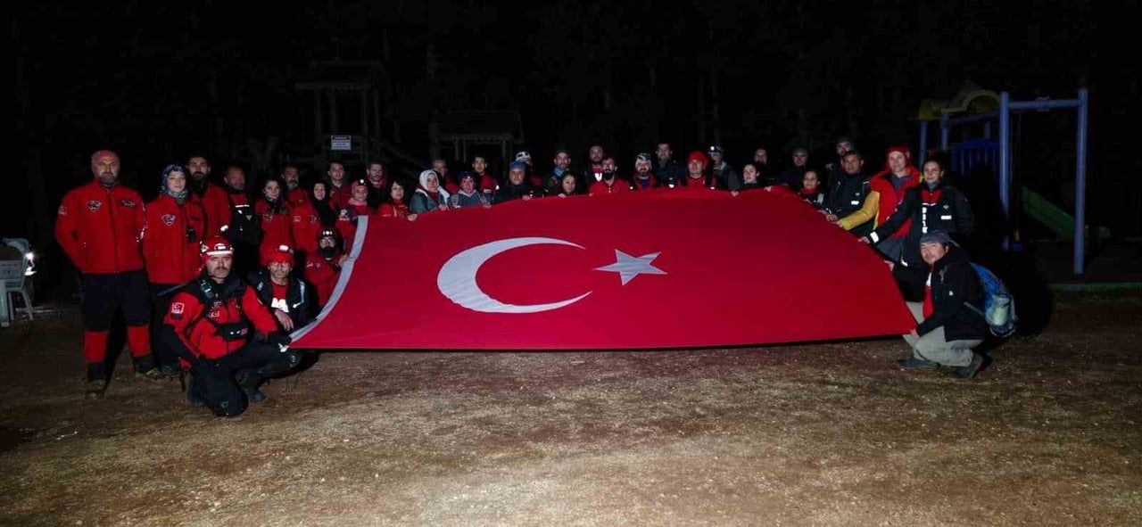 ESKİŞEHİR’DE FAALİYET GÖSTEREN DORLİON ARAMA VE KURTARMA DERNEĞİ (DAK) İLE ODUNPAZARI BELEDİYESİ...