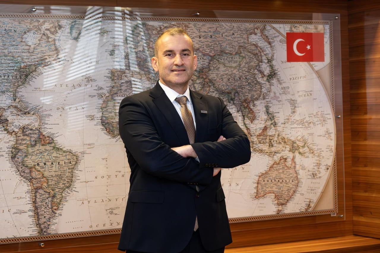 EYDOĞU ANADOLU KURU MEYVE VE MAMULLERİ İHRACATÇILARI BİRLİĞİ BAŞKANI MURAT BAKIR