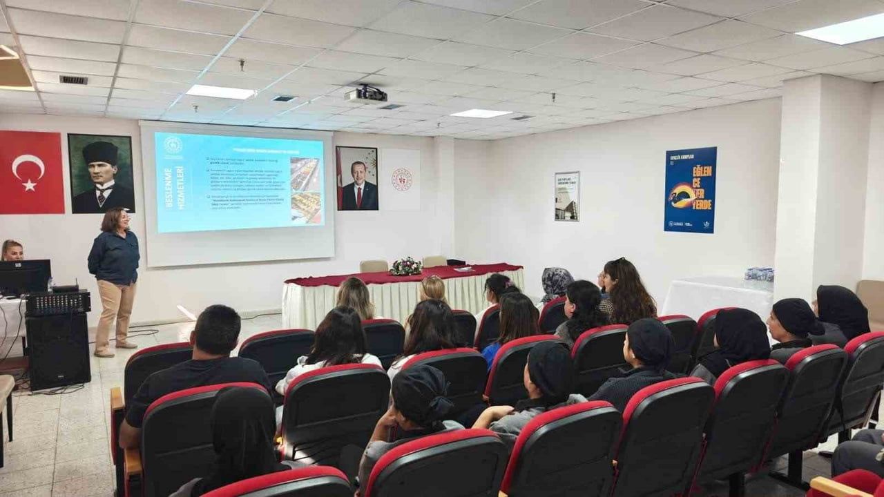 ESKİŞEHİR'DE ÖĞRENCİ YURTLARINDA SUNULAN BESLENME HİZMETLERİNİN KALİTESİNİ ARTIRMAK VE GÜVENLİ...