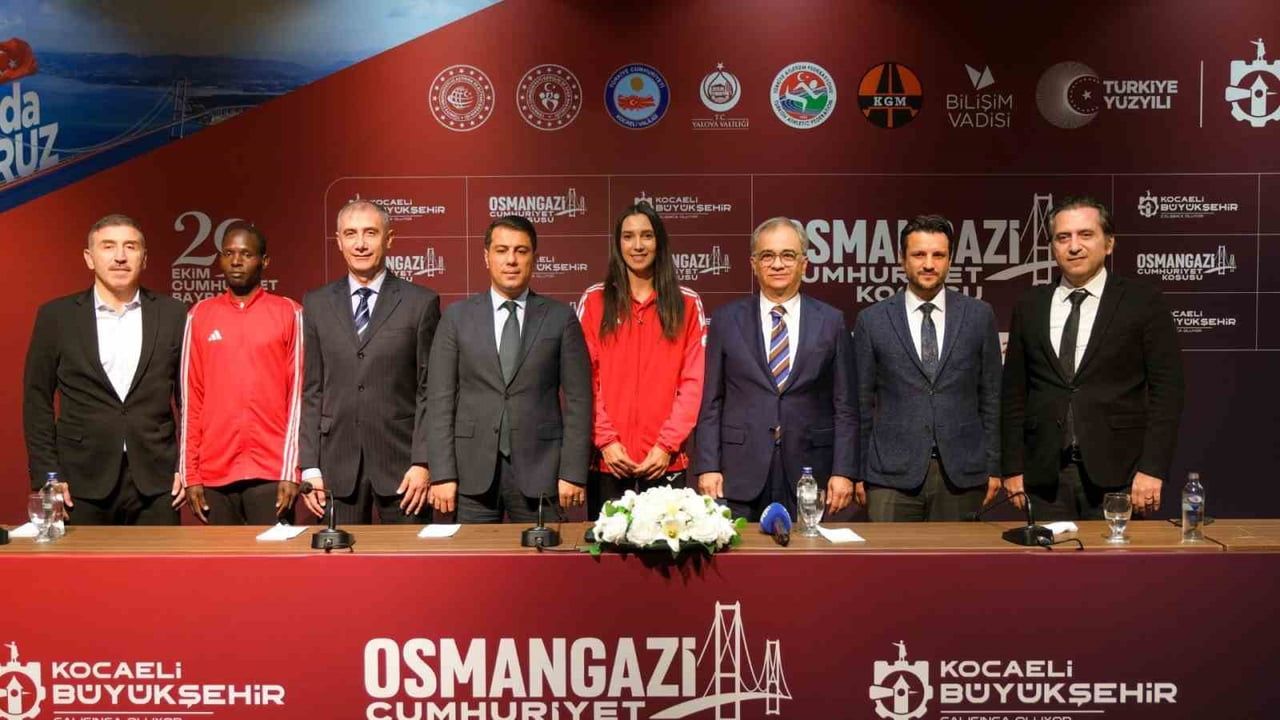 ULUSLARARASI OSMANGAZİ CUMHURİYET KOŞUSU’NUN TANITIM TOPLANTISI BİLİŞİM VADİSİ’NDE...