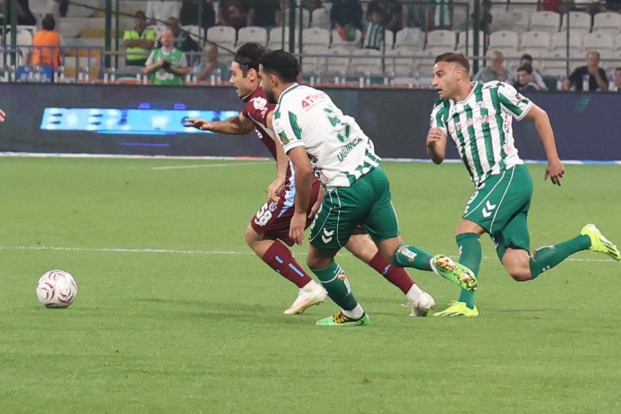 TRENDYOL SÜPER LİG 5. HAFTA MAÇINDA KONYASPOR SAHASINDA TRABZONSPOR İLE KARŞILAŞIYOR. MÜSABAKANIN...