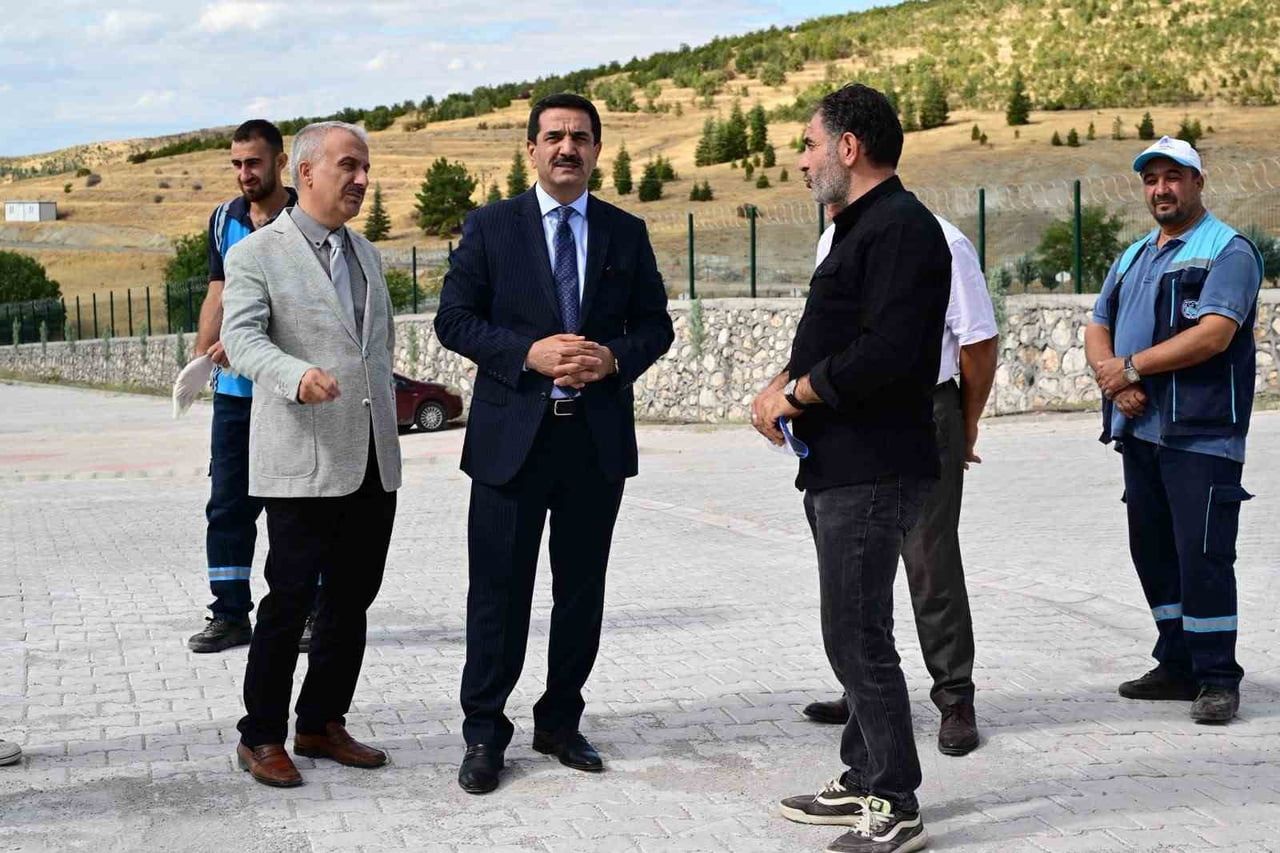 BAŞKAN TAŞKIN, HAYVAN BARINAĞINDA İNCELEMELERDE BULUNDU