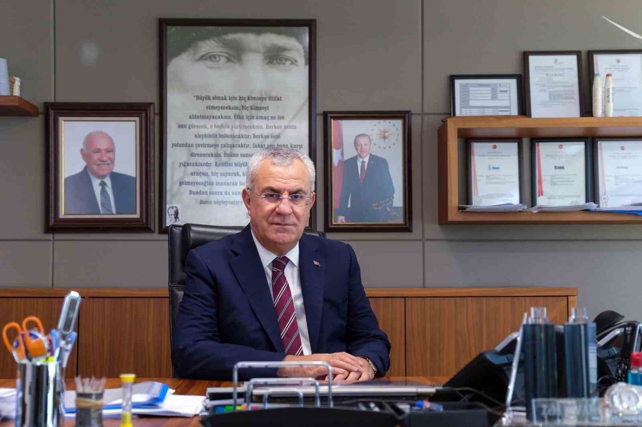 ADANA SANAYİ ODASI (ADASO) YÖNETİM KURULU BAŞKANI ZEKİ KIVANÇ, 2027-2029 DÖNEMİNİ KAPSAYAN ORTA...