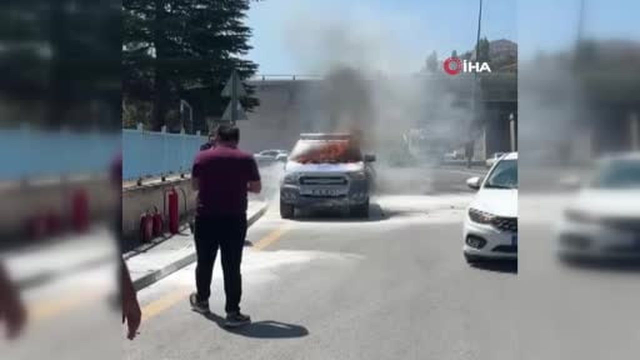 Ankara’da zabıta aracı alev aldı