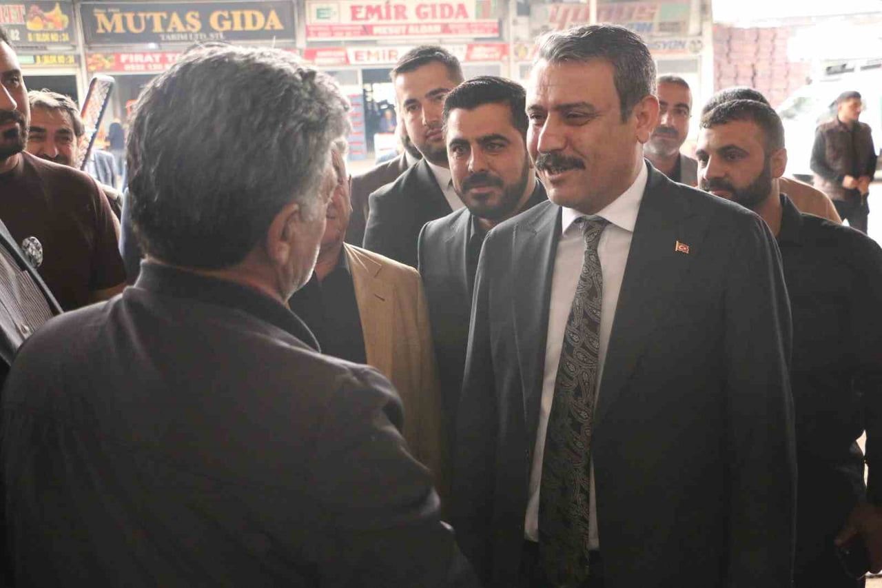MİLLİYETÇİ HAREKET PARTİSİ (MHP) DİYARBAKIR İL BAŞKANI HASAN ÖZCOŞKUN VE BERABERİNDEKİ İL YÖNETİM...