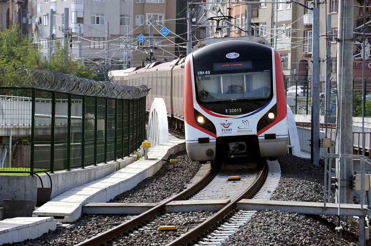 ULAŞTIRMA VE ALTYAPI BAKANI ABDULKADİR URALOĞLU, 29 EKİM CUMHURİYET BAYRAMI’NDA BAŞKENTRAY...