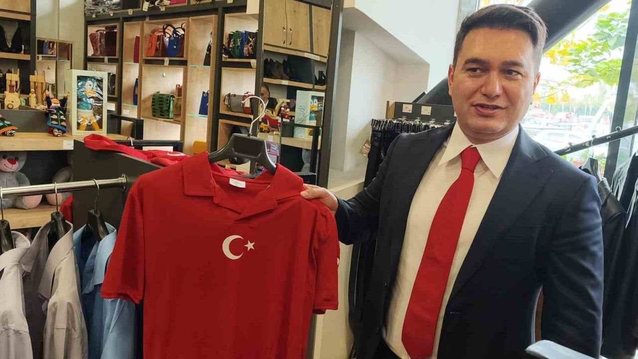 MERSİN CUMHURİYET BAŞSAVCISI YASİN EMRE, KENTTE GÖREV YAPAN GAZETECİLERLE İŞYURTLARI KURUMU SATIŞ...