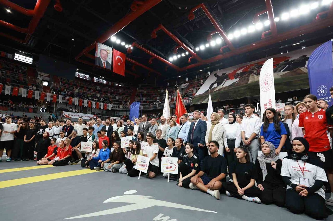 TÜRKİYE KULÜPLER TAEKWONDO ŞAMPİYONASI, 69 ŞEHİRDEN 2 BİNDEN FAZLA SPORCUNUN KATILIMIYLA KAMİL...