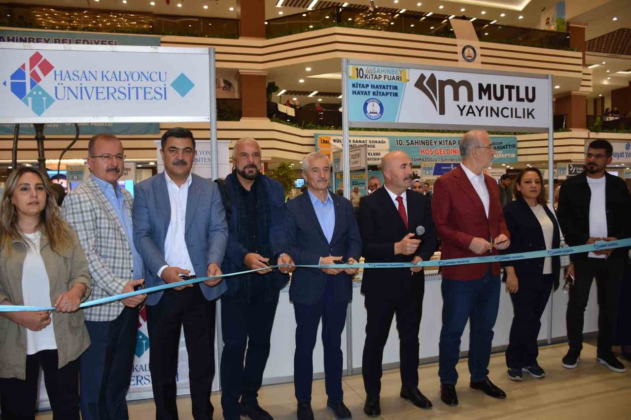 GAZİANTEP’TE ŞAHİNBEY BELEDİYESİ TARAFINDAN DÜZENLENEN 10'UNCU KİTAP FUARI, ŞAHİNBEY KONGRE VE...