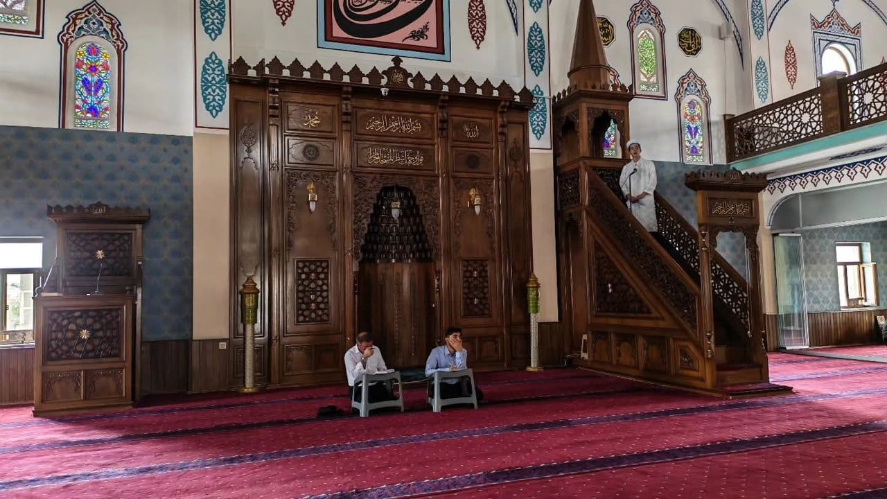 VAN'IN ÖZALP İLÇESİNDE YAZ KUR'AN KURSLARINA KATILAN ÖĞRENCELERE YÖNELİK YARIŞMA...