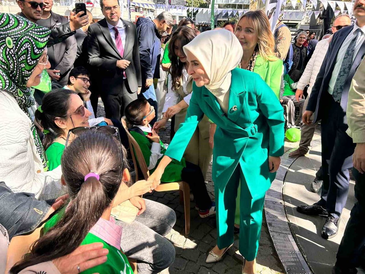 AİLE VE SOSYAL HİZMETLER BAKANI MAHİNUR ÖZDEMİR GÖKTAŞ, "YAKLAŞIK 490 BİN ENGELLİ VATANDAŞIMIZA...
