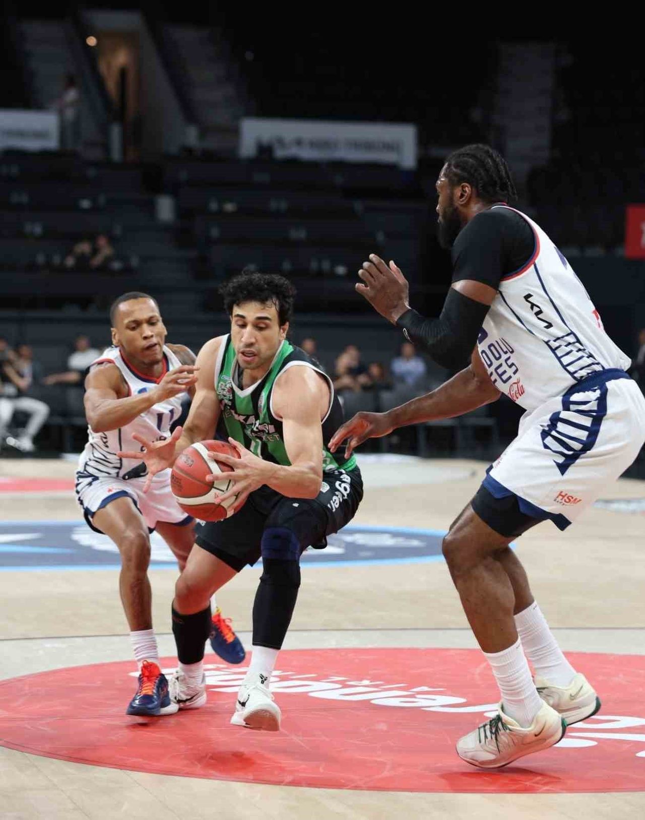 Y. DENİZLİ BASKET, TÜRKİYE SİGORTA BASKETBOL SÜPER LİGİ VE FIBA EUROPE CUP’TA YOĞUN BİR MAÇ...