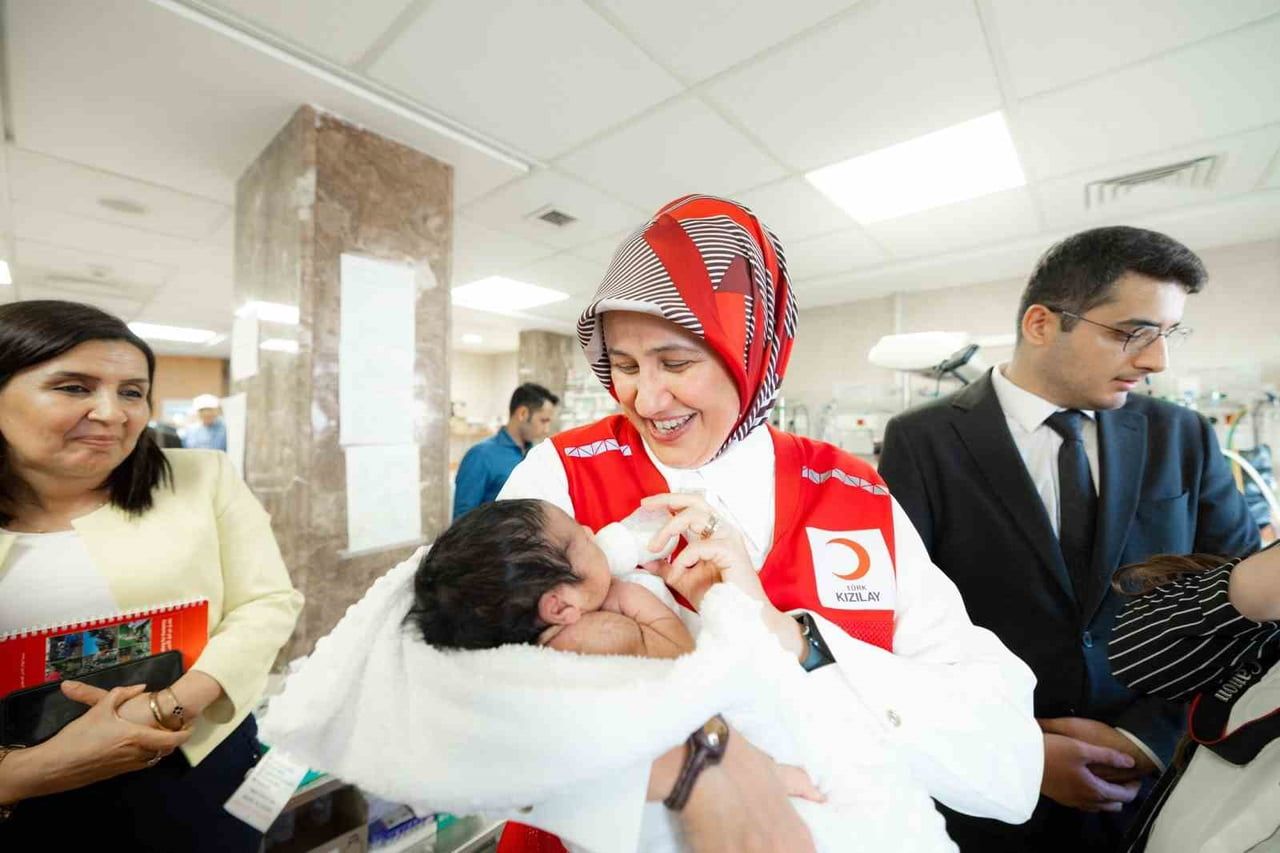 TÜRK KIZILAY GENEL BAŞKANI FATMA MERİÇ YILMAZ, "İNSANİ YARDIM YALNIZCA MEVCUT BİR KAYNAK DEĞİL...