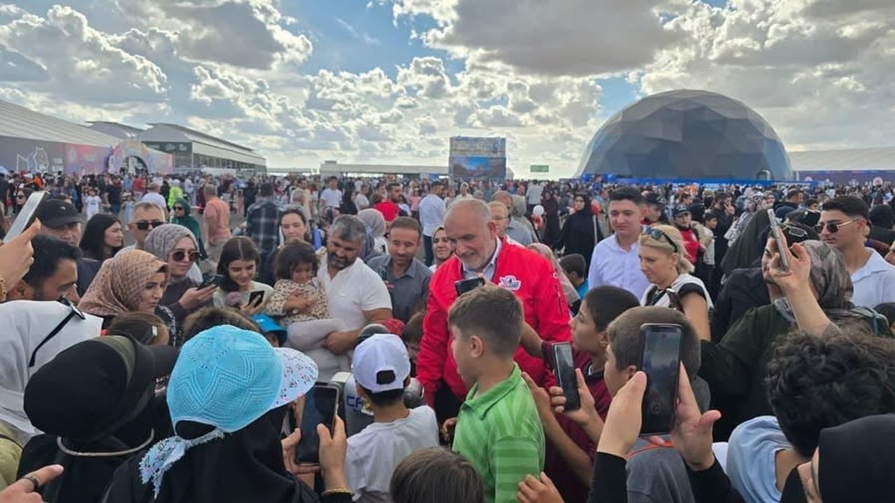 CANİK BELEDİYESİ'NİN TEKNOFEST GÜNEYDOĞU'DA YER ALAN ATÖLYELERİ ZİYARETÇİLERDEN TAM NOT...