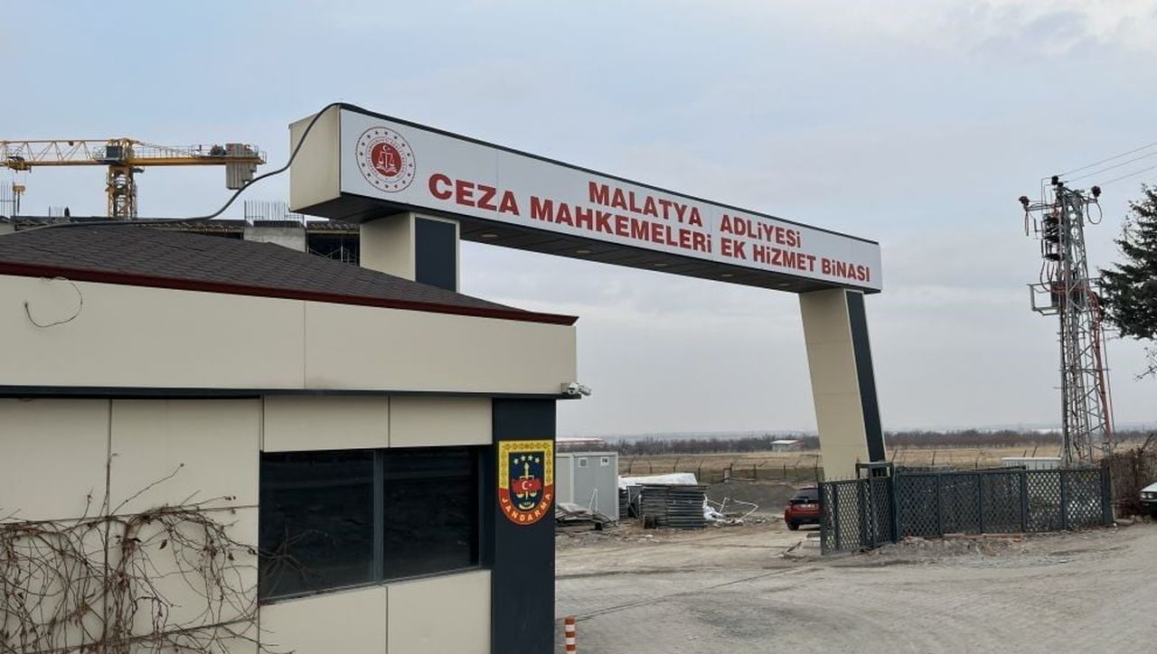 MALATYA’DA KOMŞULAR ARASINDAKİ TAVUK KAVGASINDA İLK DURUŞMA